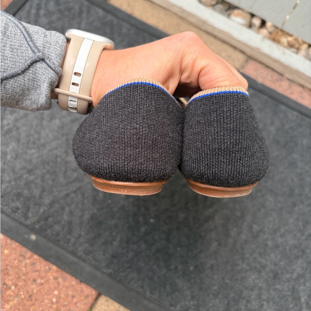 Rothy’s The Merino Knit Tassel Loafer Black Diamond - Picture 9 of 11